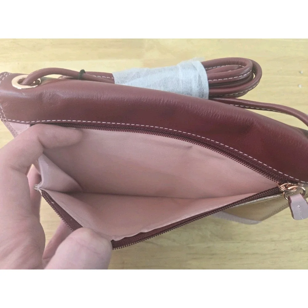 ili New York‎ Leather Clutch Crossbody Bag RFID